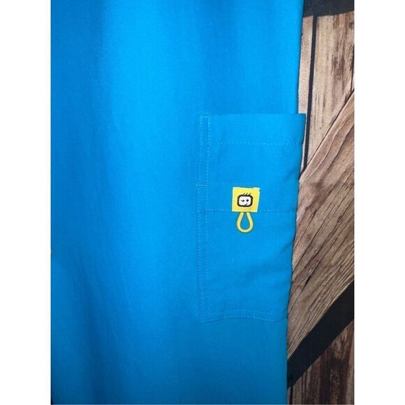 Spread Good Cheer Scrubs Pants Womens MP Medium Petite Navy Blue Utility Pockets - Picture 3 of 5